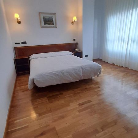 Hotel Las Moreras León Eksteriør billede